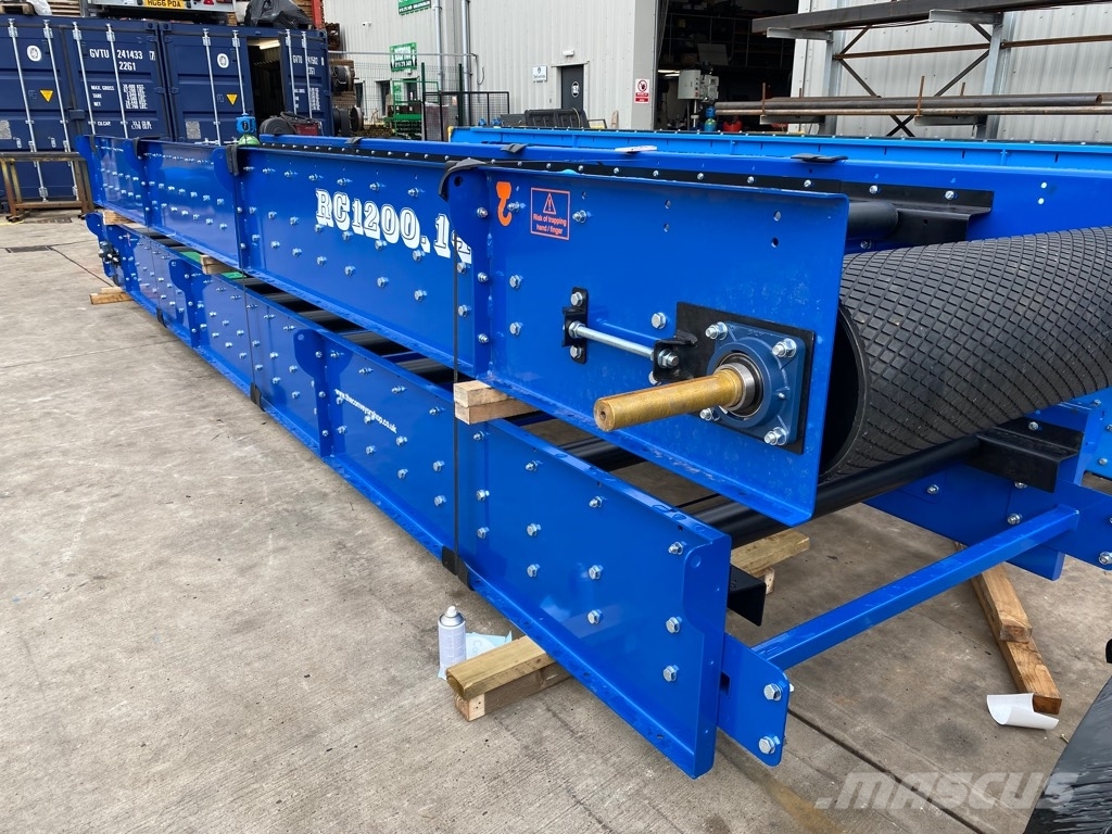 The Conveyor Shop RC1200 Conveyor x 10 meters Förderbandanlagen