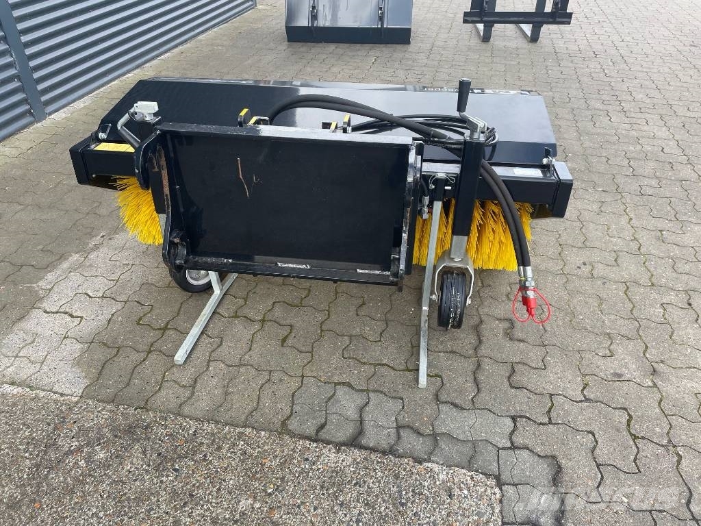Nesbo HF 1500 小型装载机