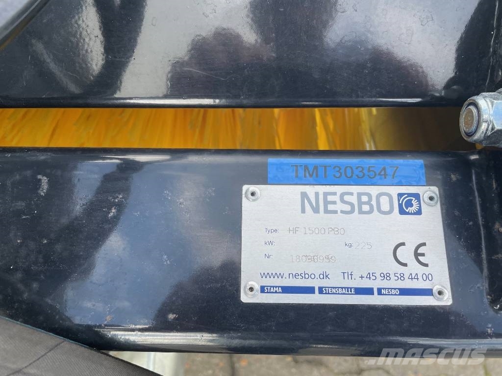 Nesbo HF 1500 小型装载机