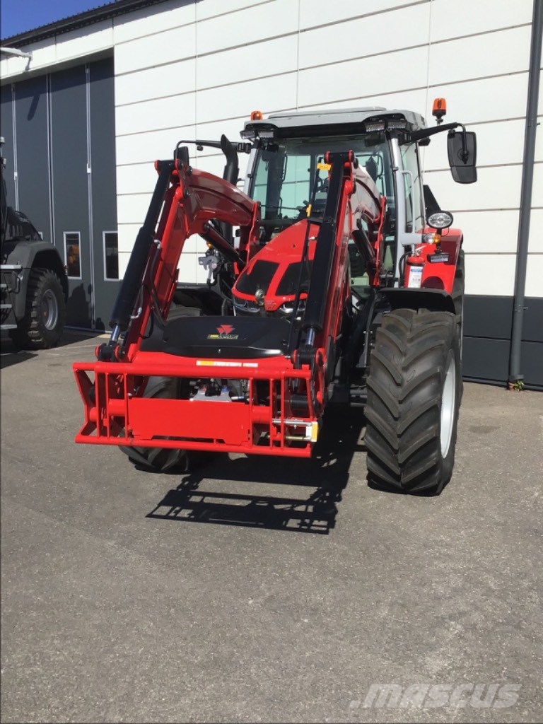 Massey Ferguson 5S.145 Traktori