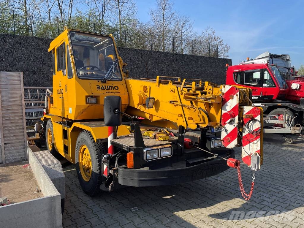 Kobelco RK 70 M 小型起重機