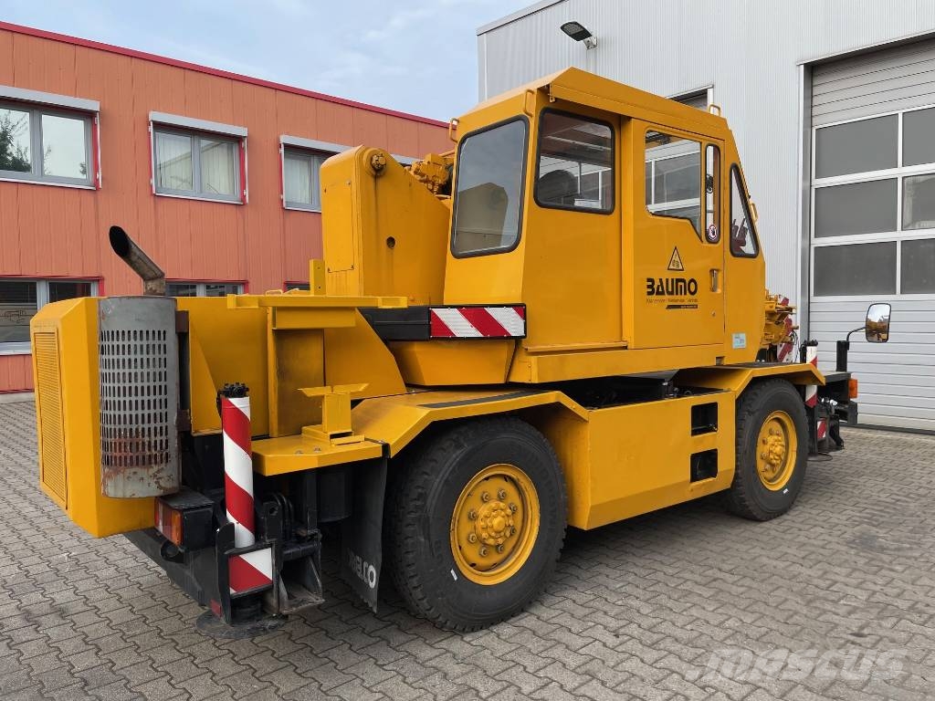 Kobelco RK 70 M 小型起重機