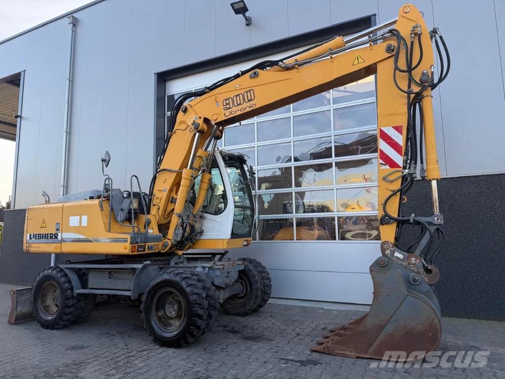 Liebherr A900C Excavadoras de ruedas