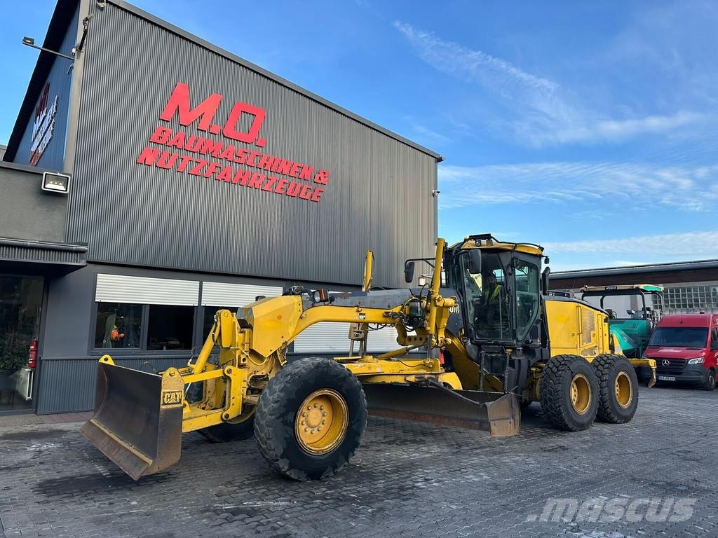 CAT 140M Graders