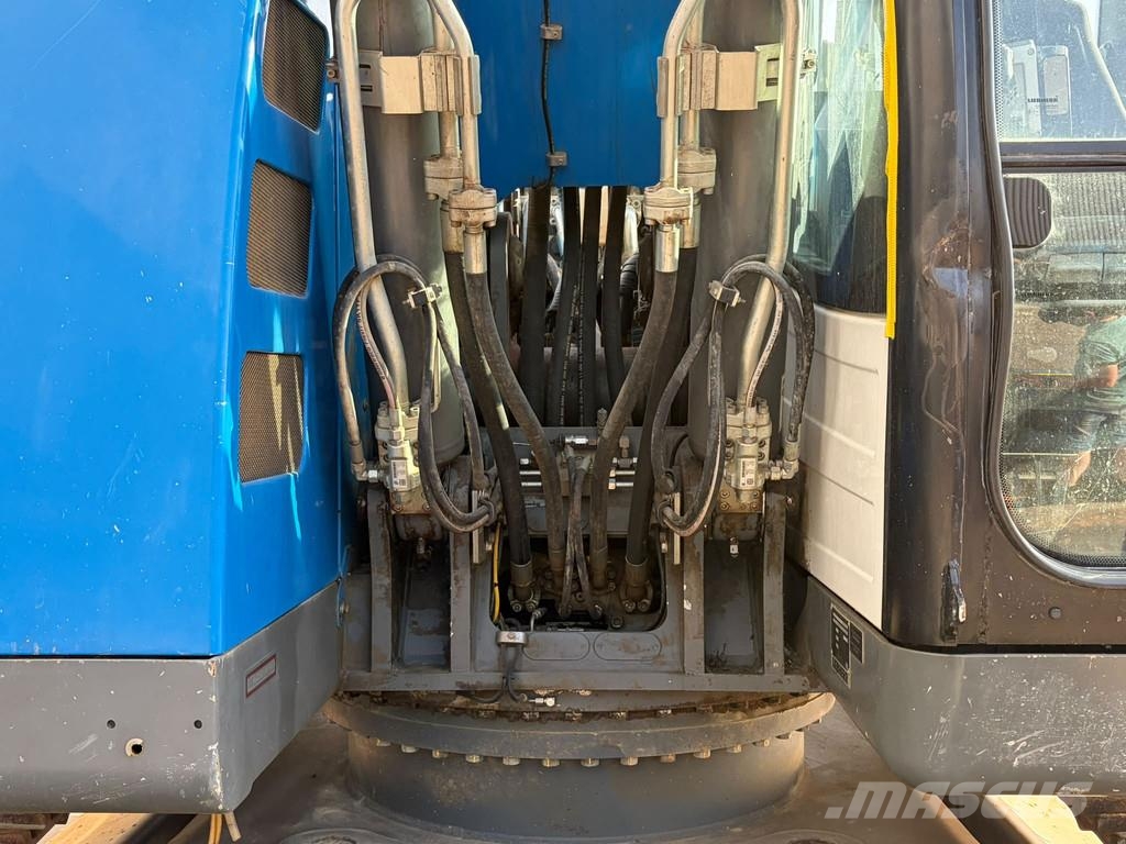 Liebherr 926 KLC Compact Beltegraver