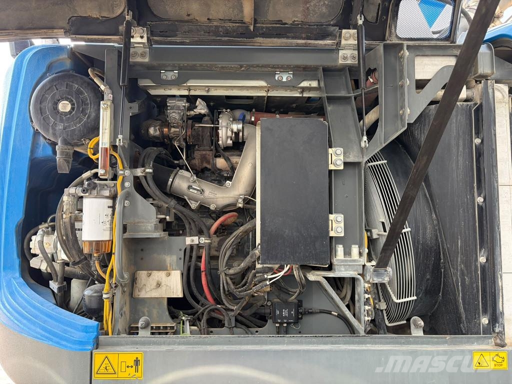 Liebherr 926 KLC Compact Beltegraver
