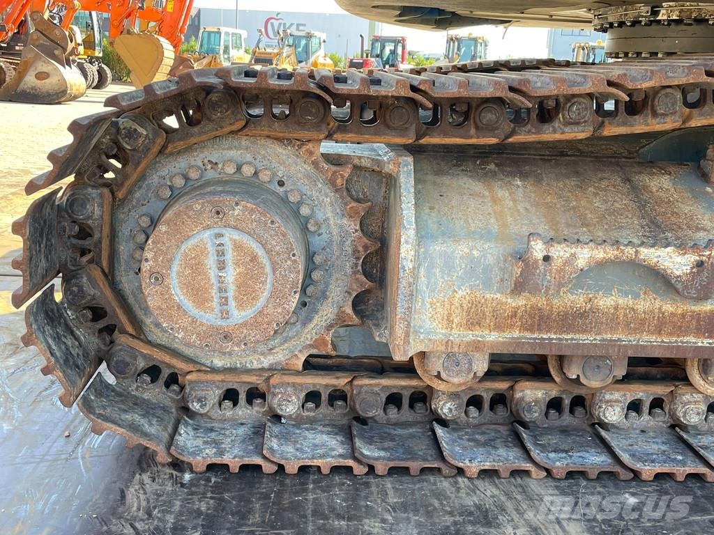 Liebherr 926 KLC Compact Gravemaskiner på larvebånd