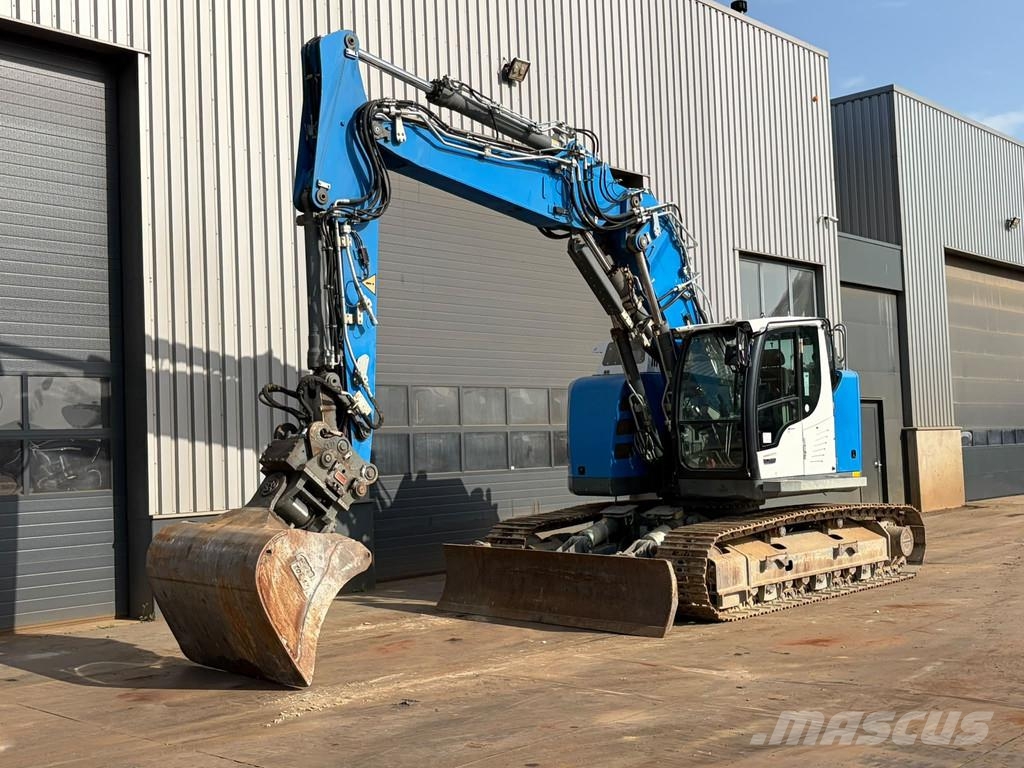 Liebherr 926 KLC Compact Beltegraver