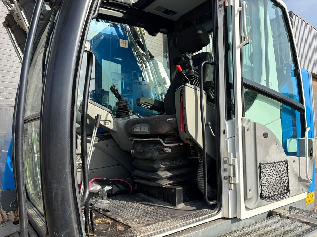 Liebherr 926 KLC Compact Beltegraver