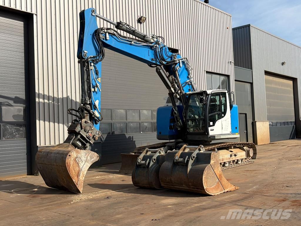 Liebherr 926 KLC Compact Beltegraver