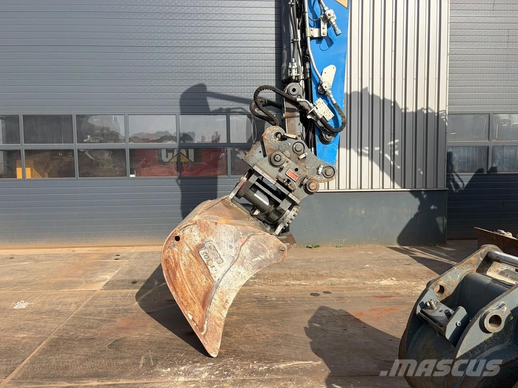 Liebherr 926 KLC Compact Beltegraver