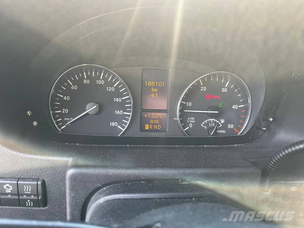Mercedes-Benz Sprinter 519 CDI Ambulanssit