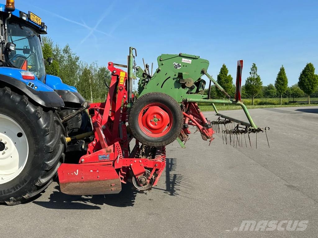 Lely Terra Rotorkopeg met Hassia DU 100 zaaimachine Drillmaschinen