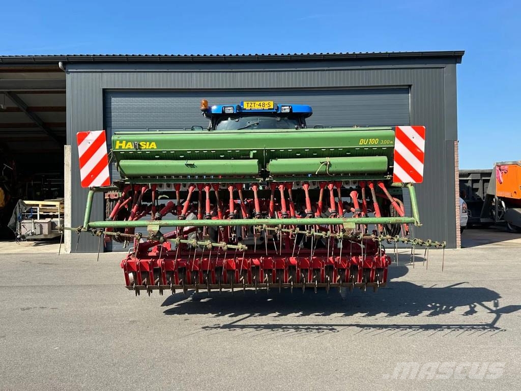 Lely Terra Rotorkopeg met Hassia DU 100 zaaimachine Drillmaschinen