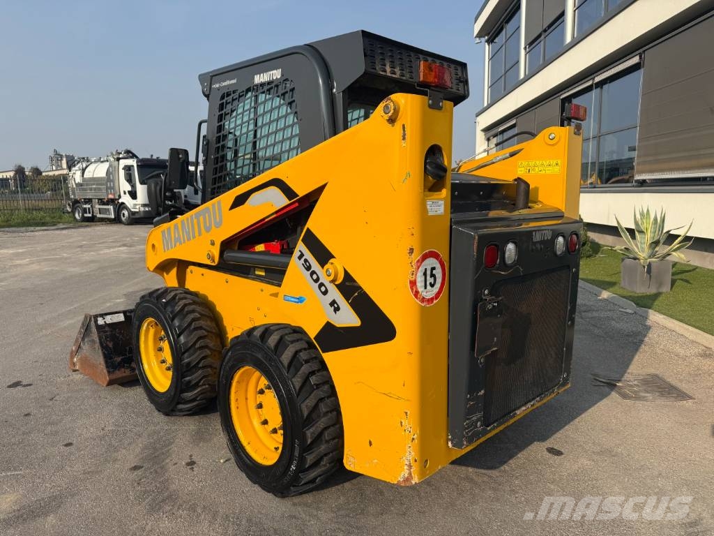 Manitou 1900 R Міні-навантажувачі