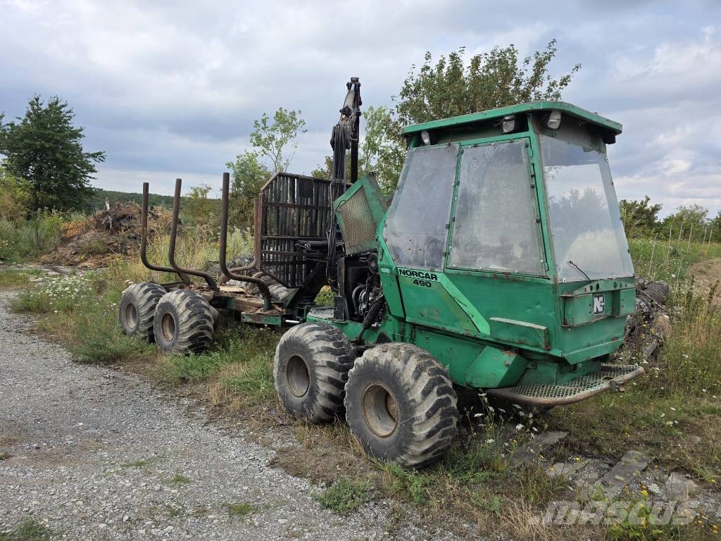 Norcar HTP490 شاحنات