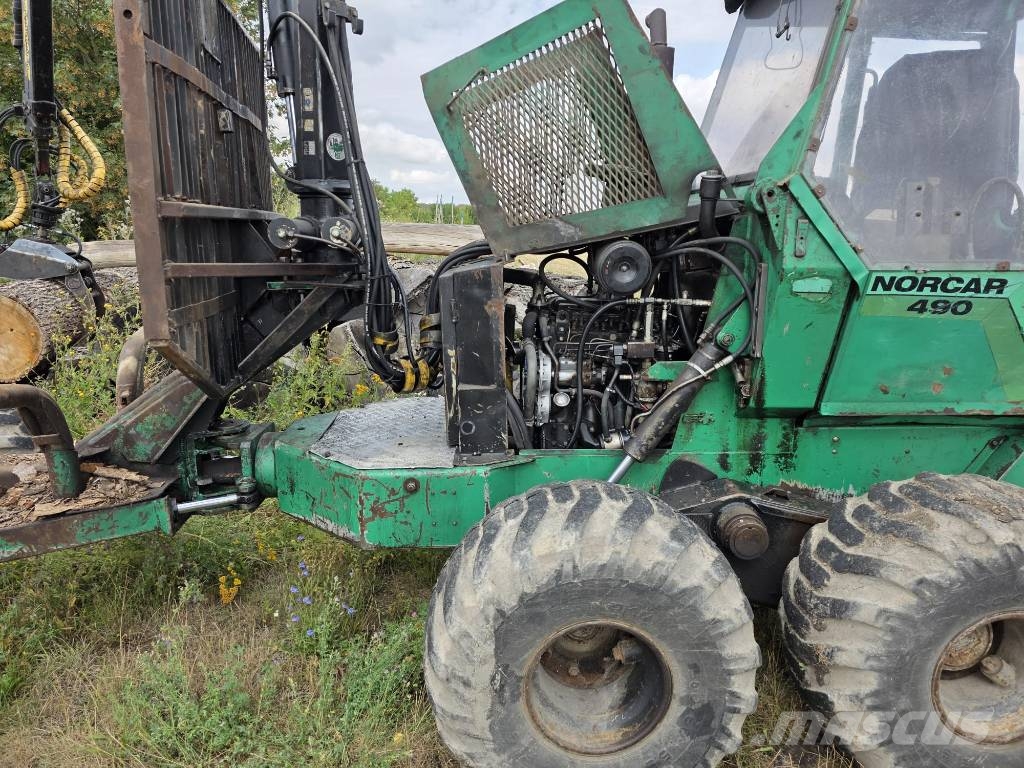 Norcar HTP490 شاحنات