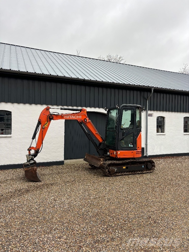 Hitachi ZX 26 U-5 Міні-екскаватори < 7т