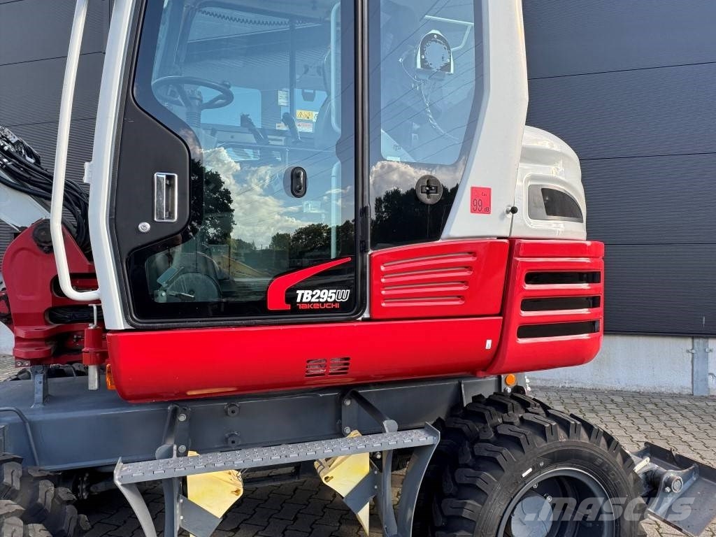 Takeuchi TB295W 2020 ENGCON DC2 Ratasekskavaatorid