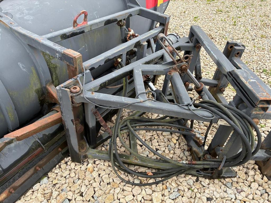 AM Teho 3100 KT2 SNOWPLOW 4300 MM Snow groomers