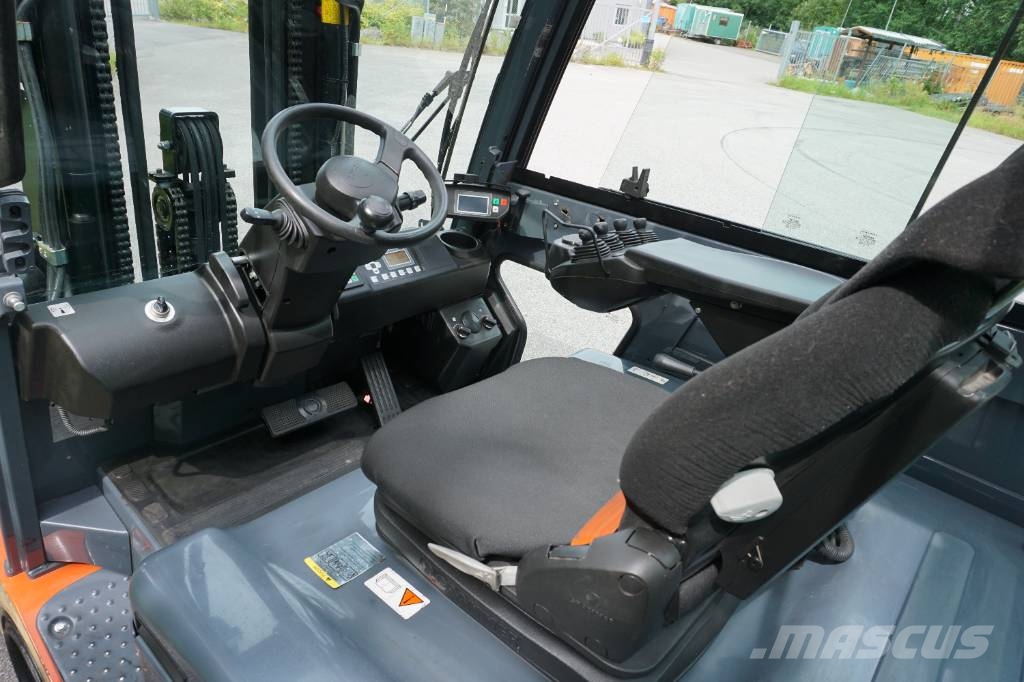 Toyota 8FBMT35 Электропогрузчики