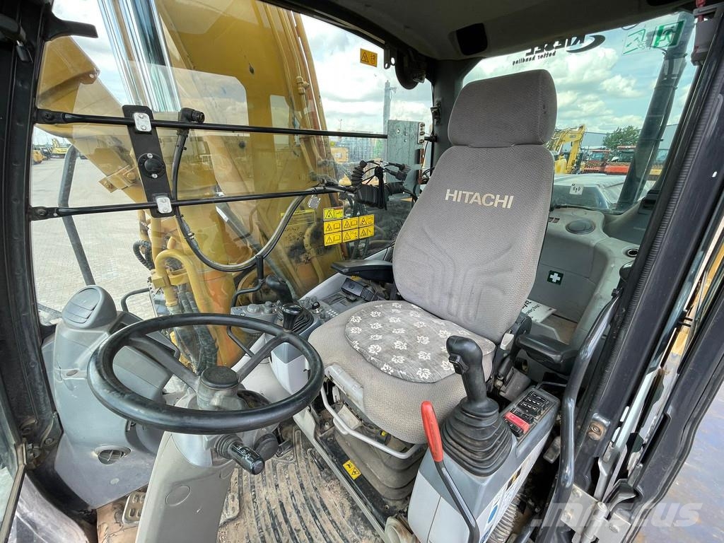 Hitachi ZX170W-5B حفارات بعجل