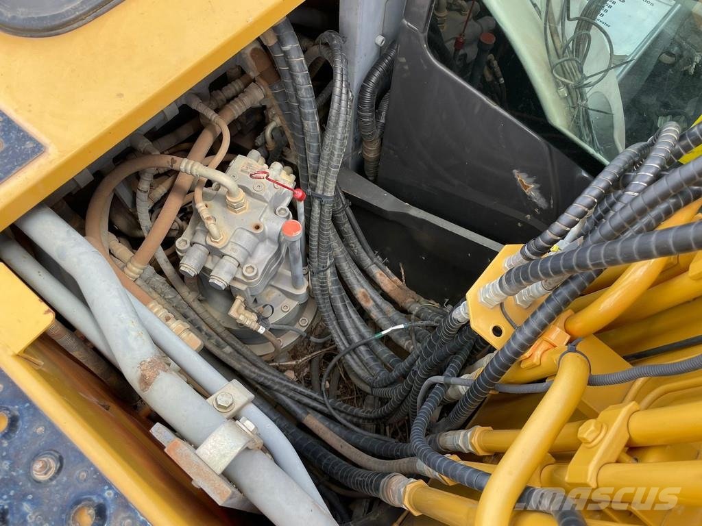 Hitachi ZX170W-5B حفارات بعجل