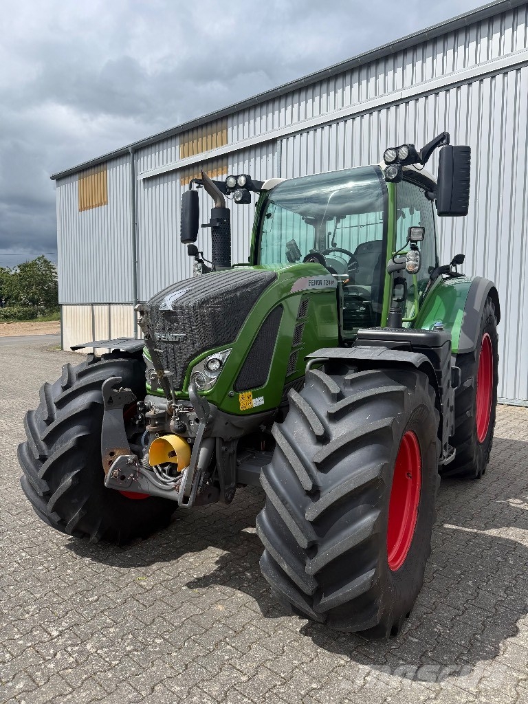 Fendt 724 S4 Profi Plus Tractoren