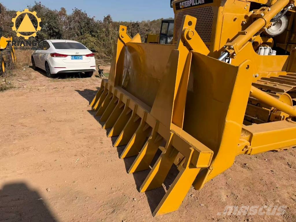 CAT D 8 K Bulldozer