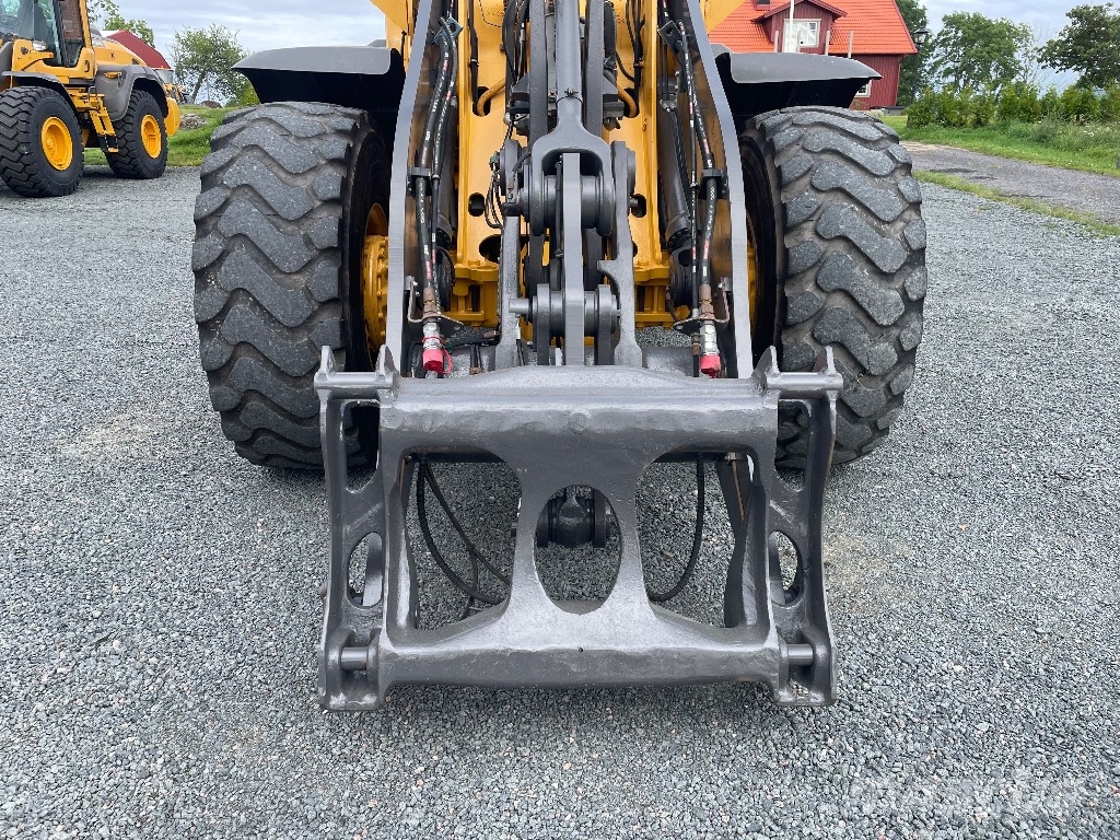 Volvo L90H Långbom C-Smörj CDC Steg5 Pás carregadoras de rodas