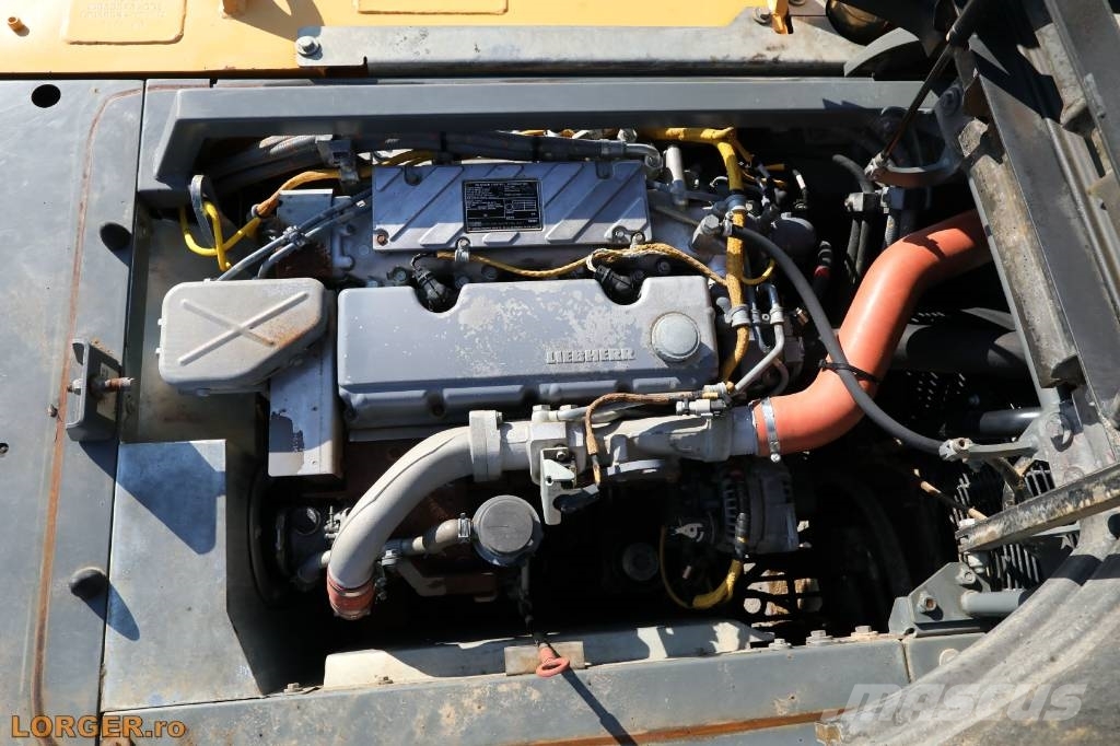 Liebherr R 922 LC 履带挖掘机