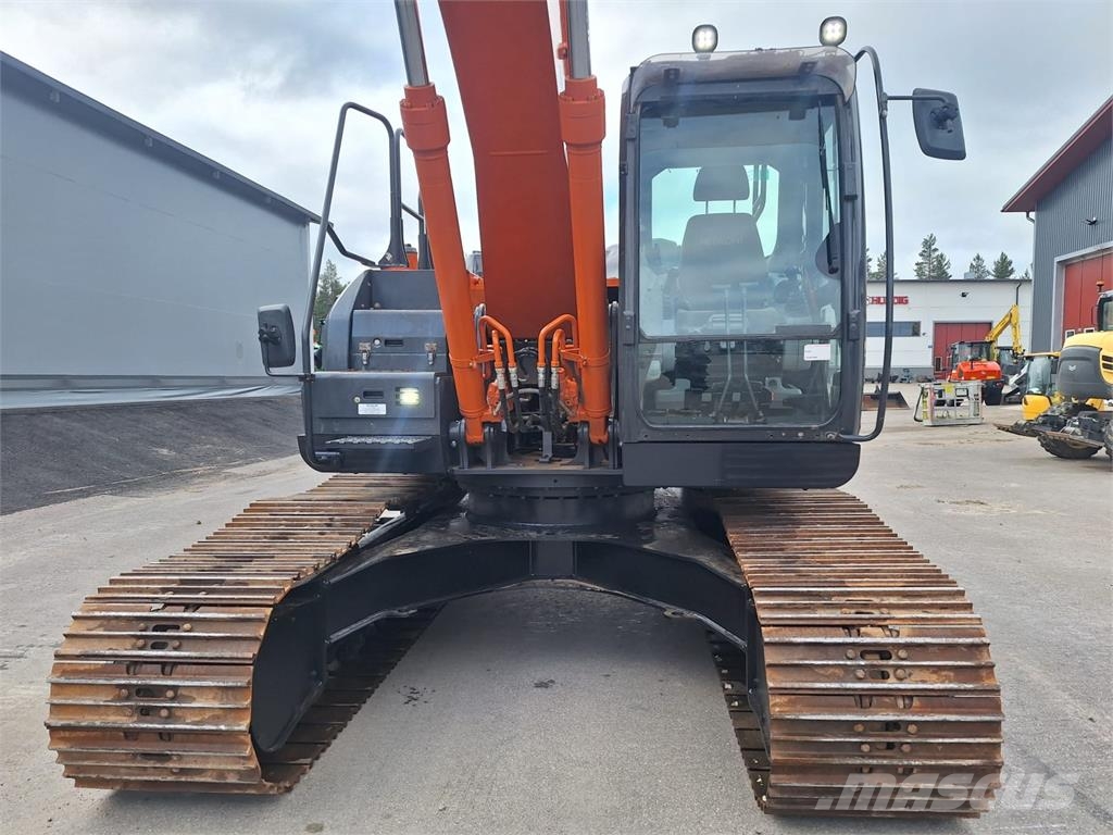 Hitachi ZX210LC-6 履带挖掘机