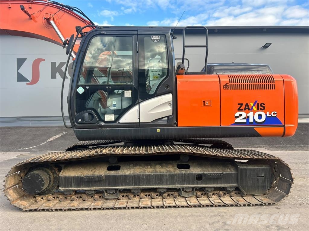 Hitachi ZX210LC-6 -900MM TELAT- Roomikekskavaatorid