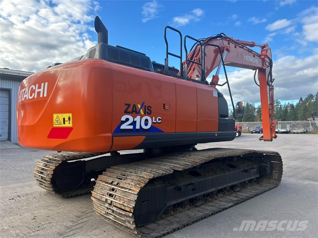 Hitachi ZX210LC-6 -900MM TELAT- Roomikekskavaatorid