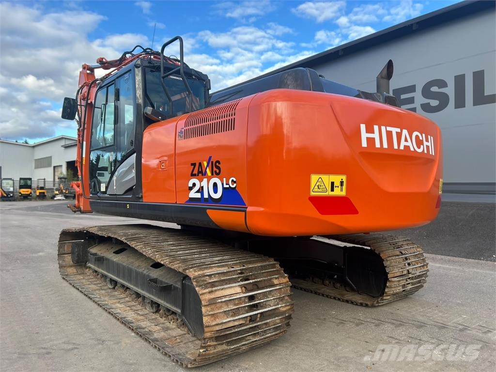 Hitachi ZX210LC-6 -900MM TELAT- Roomikekskavaatorid