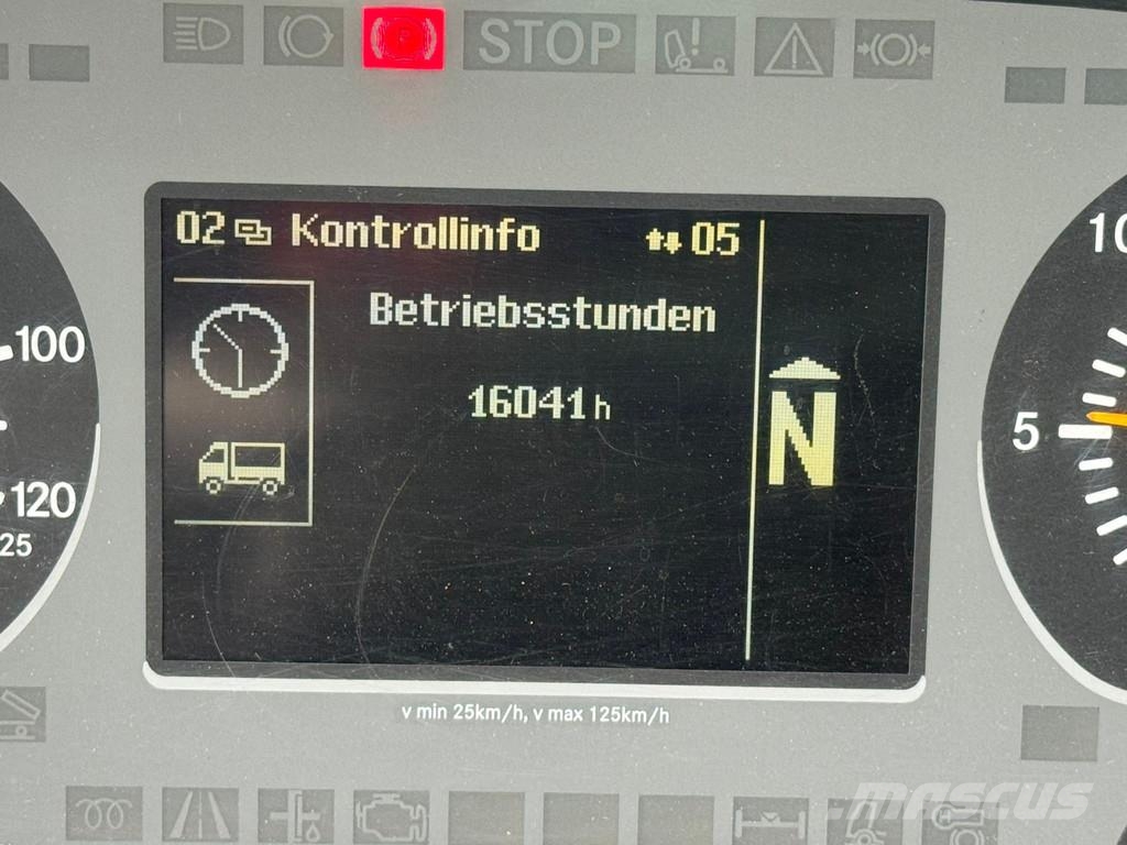 Mercedes-Benz Actros 2632 6x4 with Putzmeister BSF 24-4 11 24m c Nákladní auta s čerpadly betonu