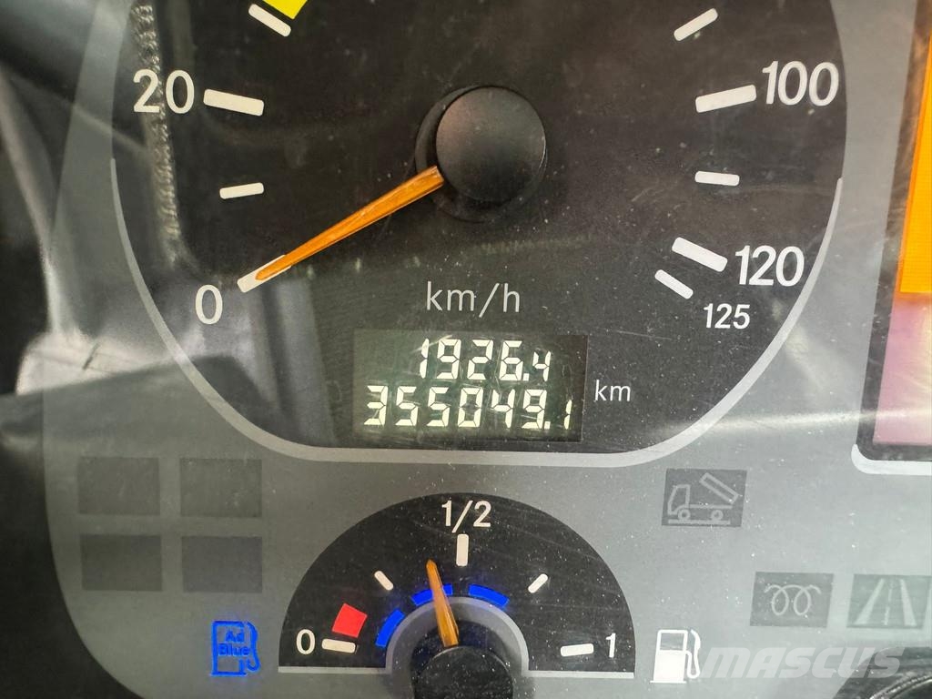 Mercedes-Benz Actros 2632 6x4 with Putzmeister BSF 24-4 11 24m c Nákladní auta s čerpadly betonu