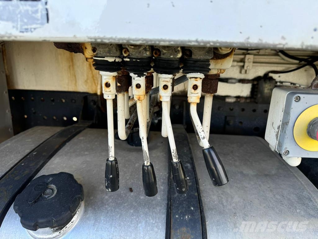 Mercedes-Benz Actros 2632 6x4 with Putzmeister BSF 24-4 11 24m c Camiões bomba Betão
