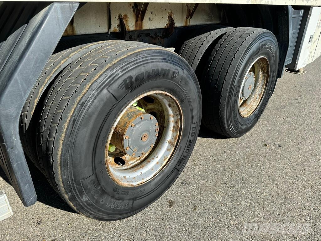 Mercedes-Benz Actros 2632 6x4 with Putzmeister BSF 24-4 11 24m c Nákladní auta s čerpadly betonu