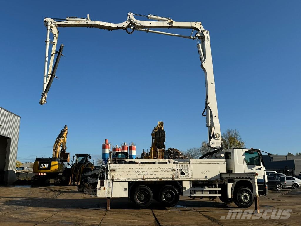 Mercedes-Benz Actros 2632 6x4 with Putzmeister BSF 24-4 11 24m c Nákladní auta s čerpadly betonu
