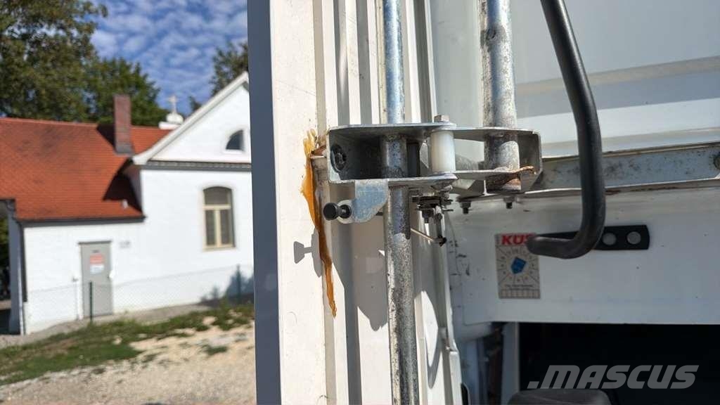 DAF XG 480FT شاحنات بمقصورة وهيكل