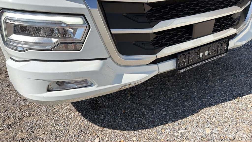 DAF XG 480FT شاحنات بمقصورة وهيكل