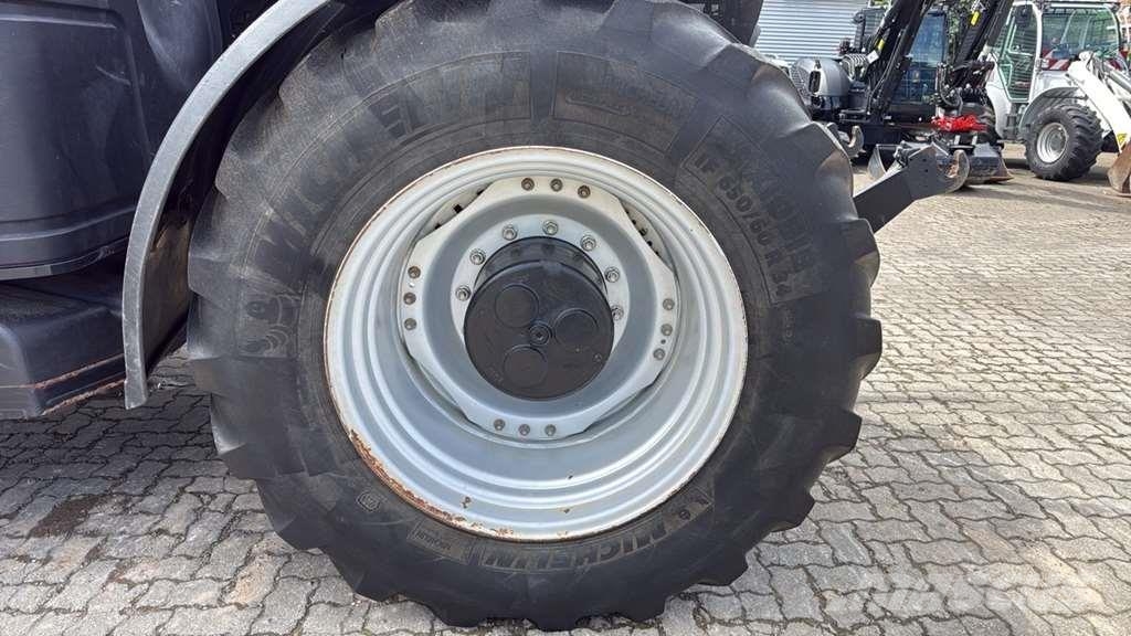 Case IH IH Optum 300 CVX Tractor Traktorer