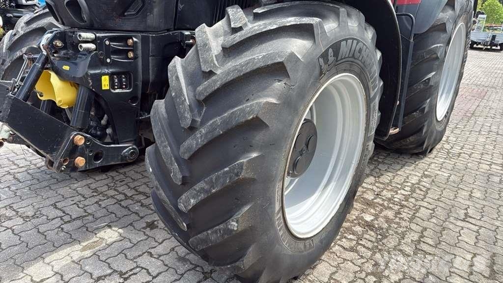 Case IH IH Optum 300 CVX Tractor Traktorer