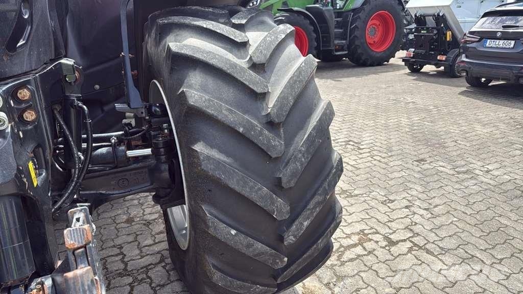 Case IH IH Optum 300 CVX Tractor Traktorer