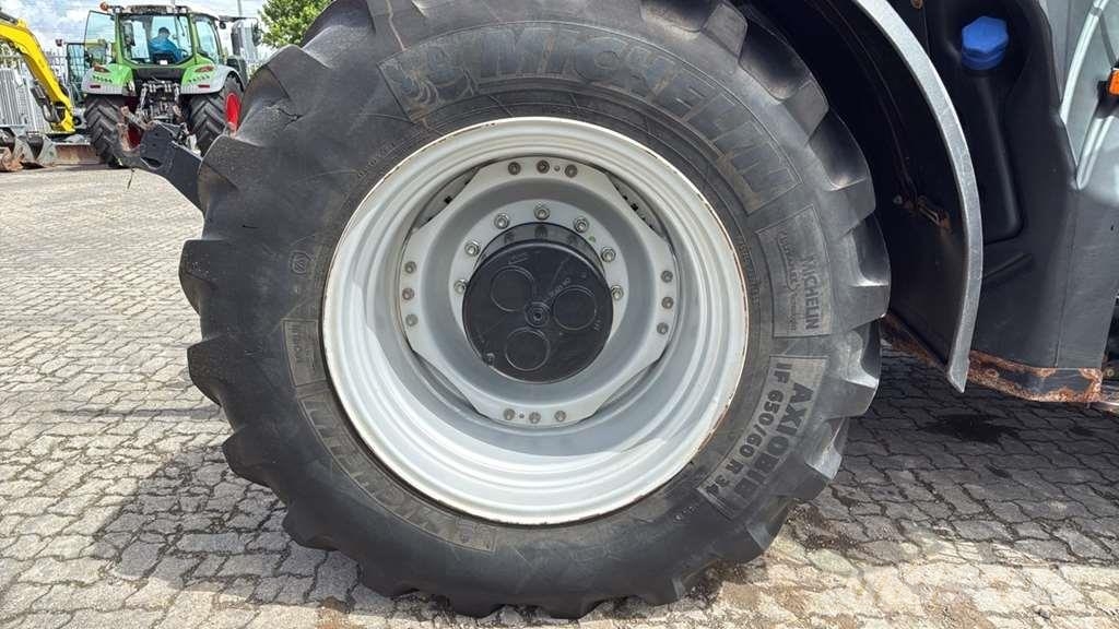 Case IH IH Optum 300 CVX Tractor Traktorer