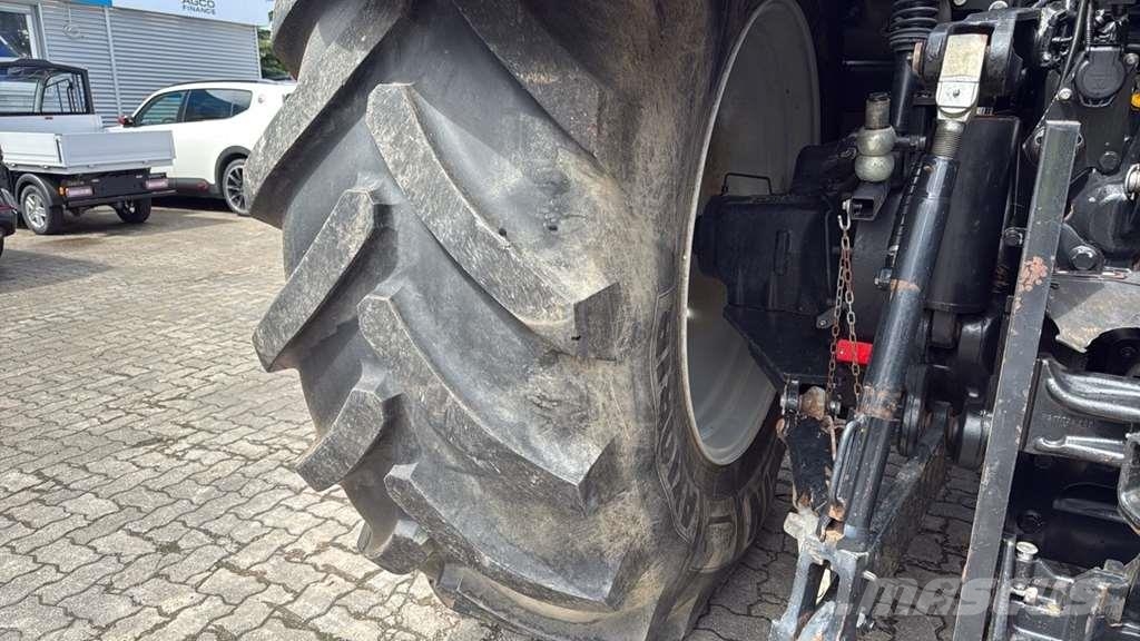 Case IH IH Optum 300 CVX Tractor Traktorer