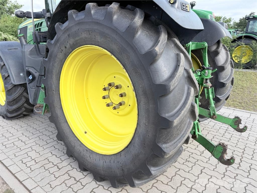 John Deere 6155R ماكينات زراعية - غير ذلك