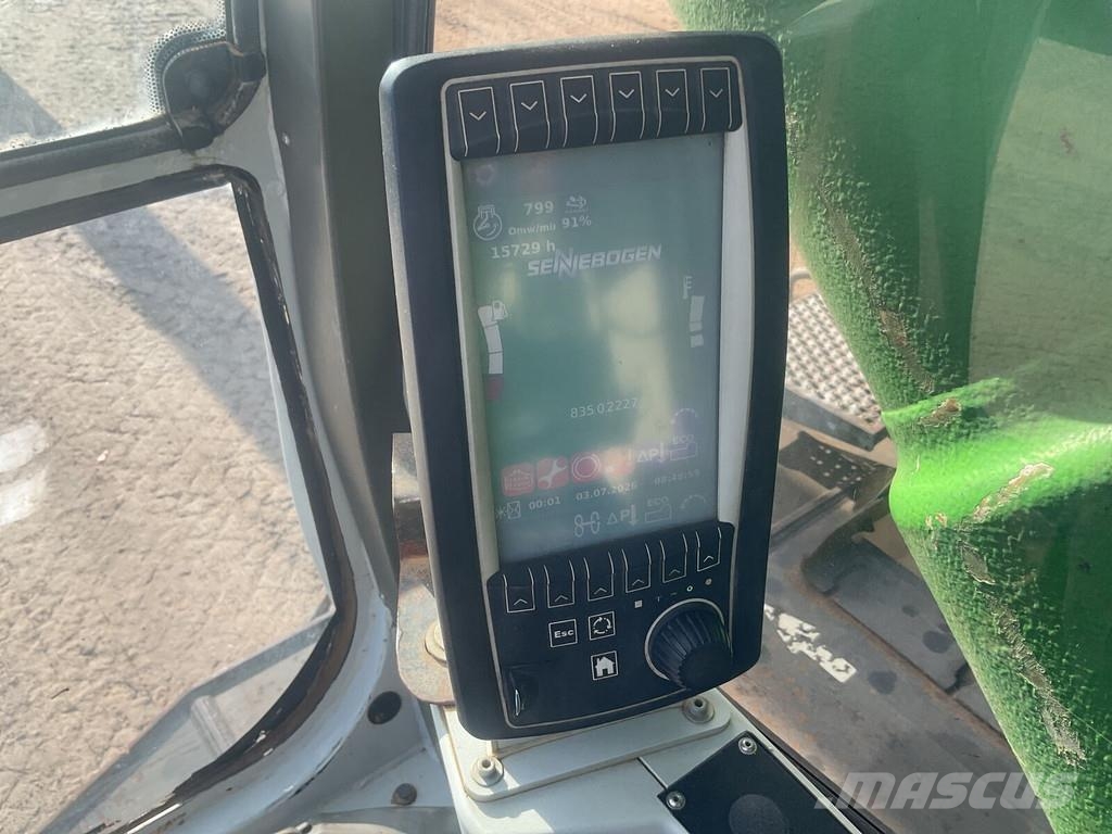Sennebogen 835E مناولات المخلفات / مناولات صناعية