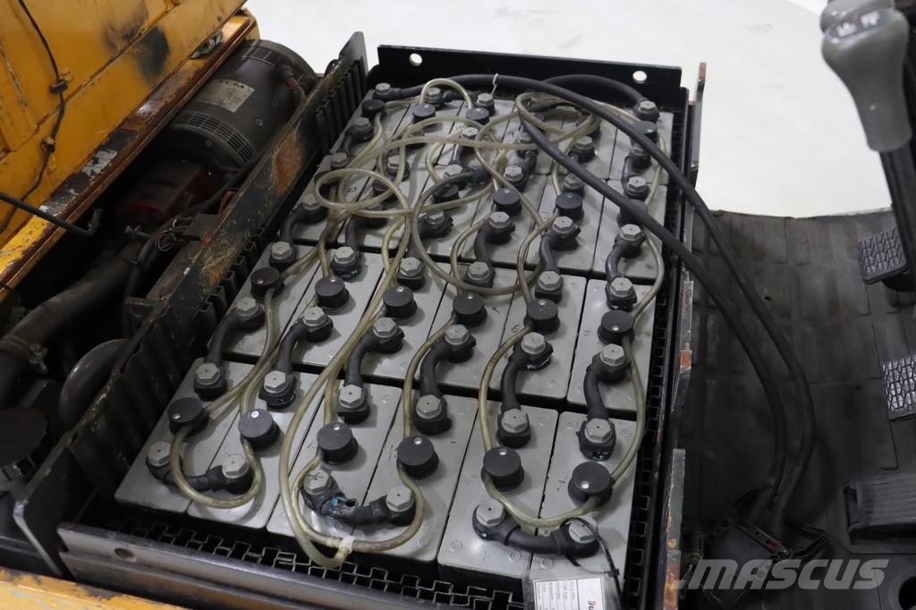 TCM FTB18 Elektriskie autoiekrāvēji